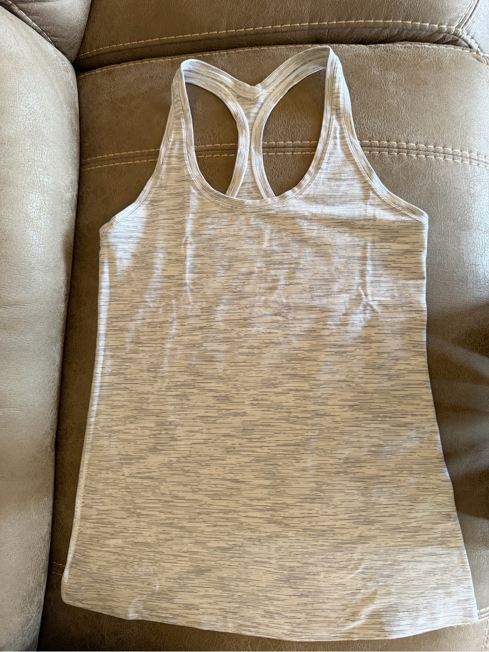 Lululemon tank